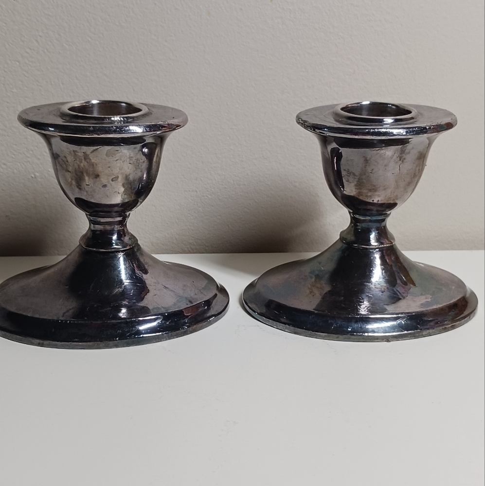 Benedict Proctor pair of candlestick holders, stamped 2444